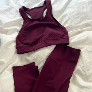 Lululemon Align Set - Sports bra and leggings
